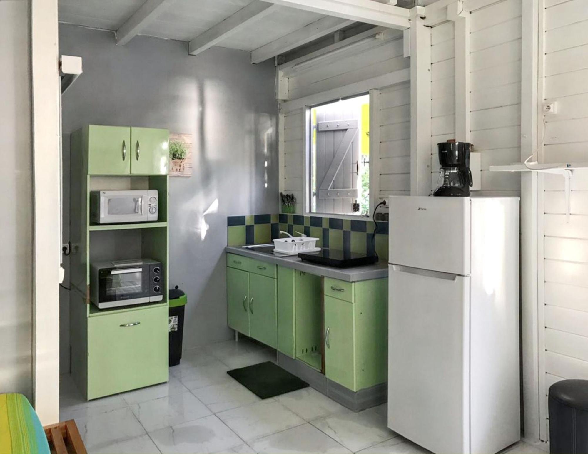Appartement Cosy Au Carbet Avec Balcon Et Vue Sur Mer 70 M² Le Carbet Ngoại thất bức ảnh
